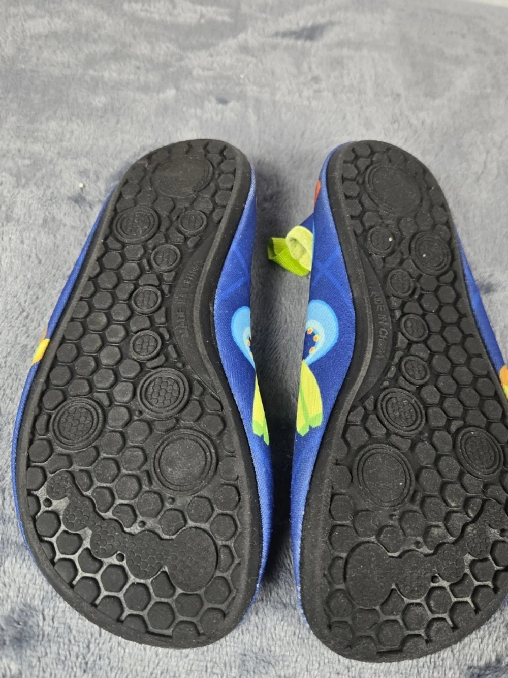 Children water shoes